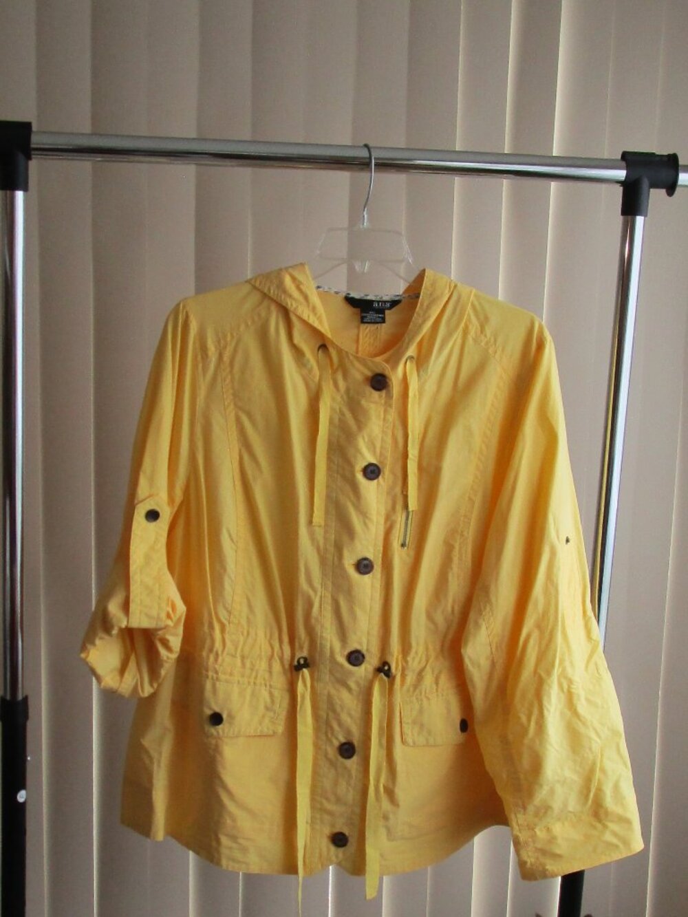 A.N.A. Hooded Utility Jacket woman 2X - yellow